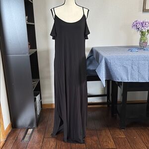 White Mark NWT Women’s XL Black Cold Shoulder Ruffle Adjustable Strap Maxi Dress
